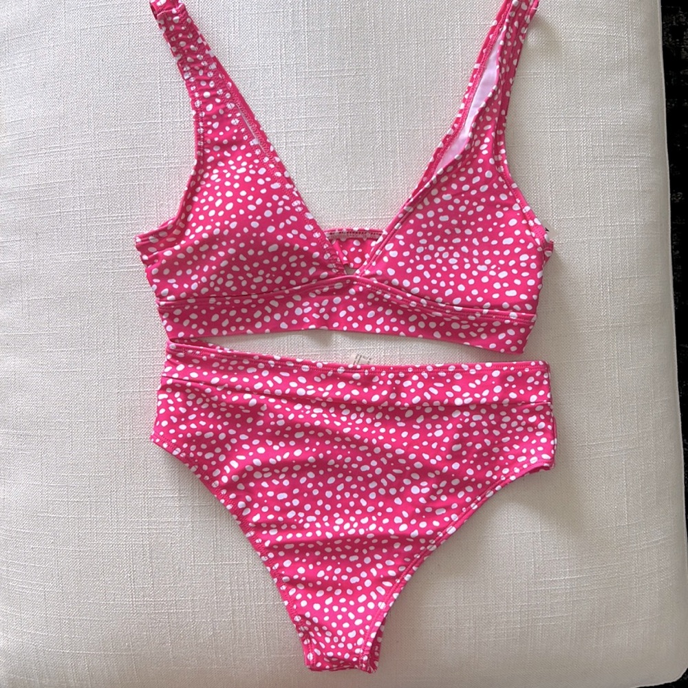 Pink polka dot bikini